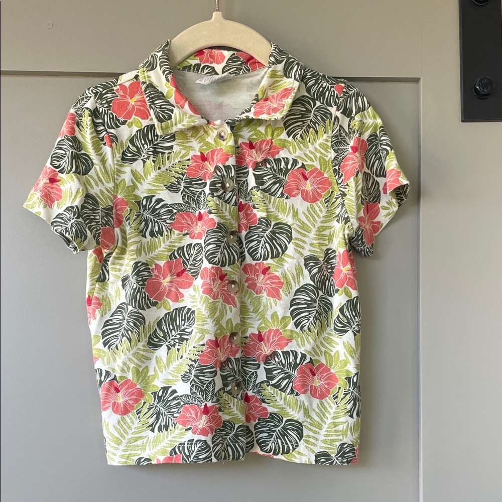 *5 for $20* Kate Quinn bamboo Tropical Leaf Button-Up Shirt 2T